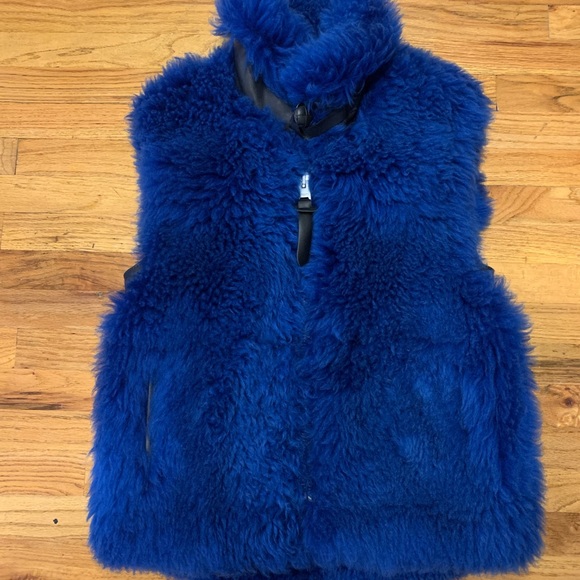 Blue shearling coach vest - Picture 5 of 5